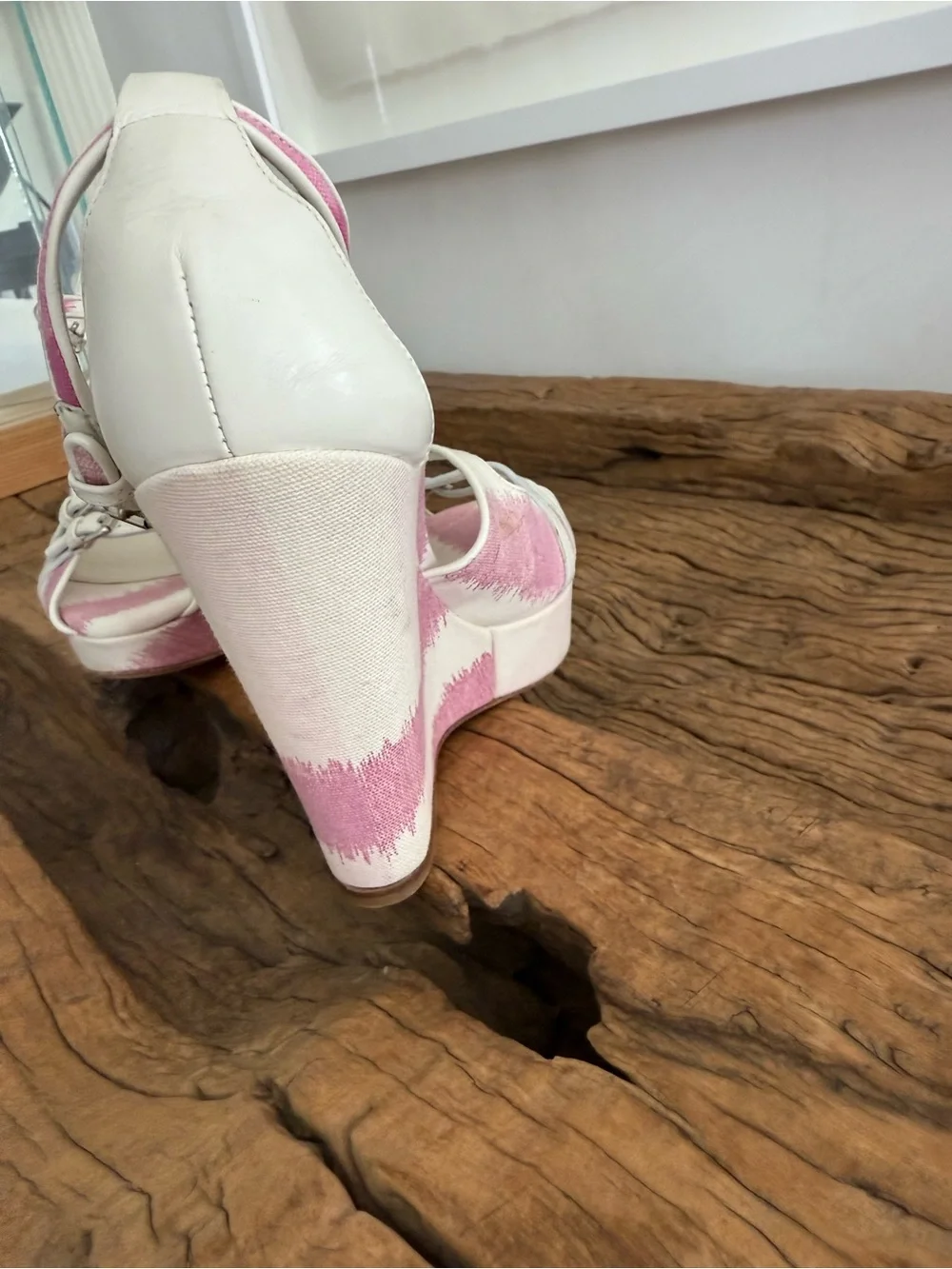 BUBERRY ivory and Pink nova check Women’s Wedge Sandals